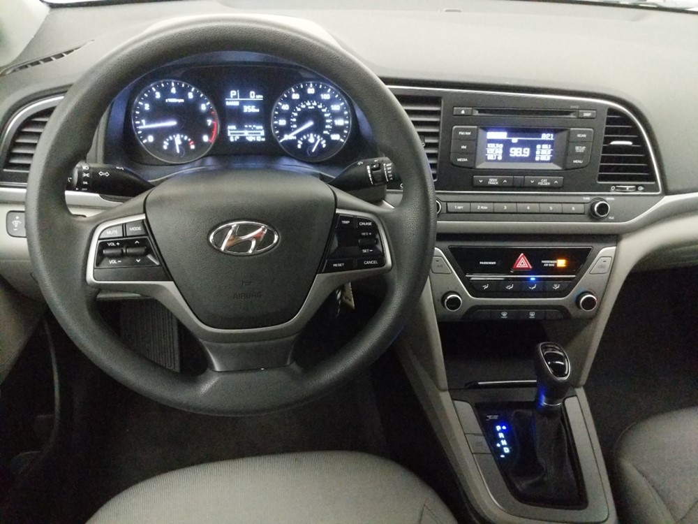 2017 Hyundai Elantra - Driver Dash