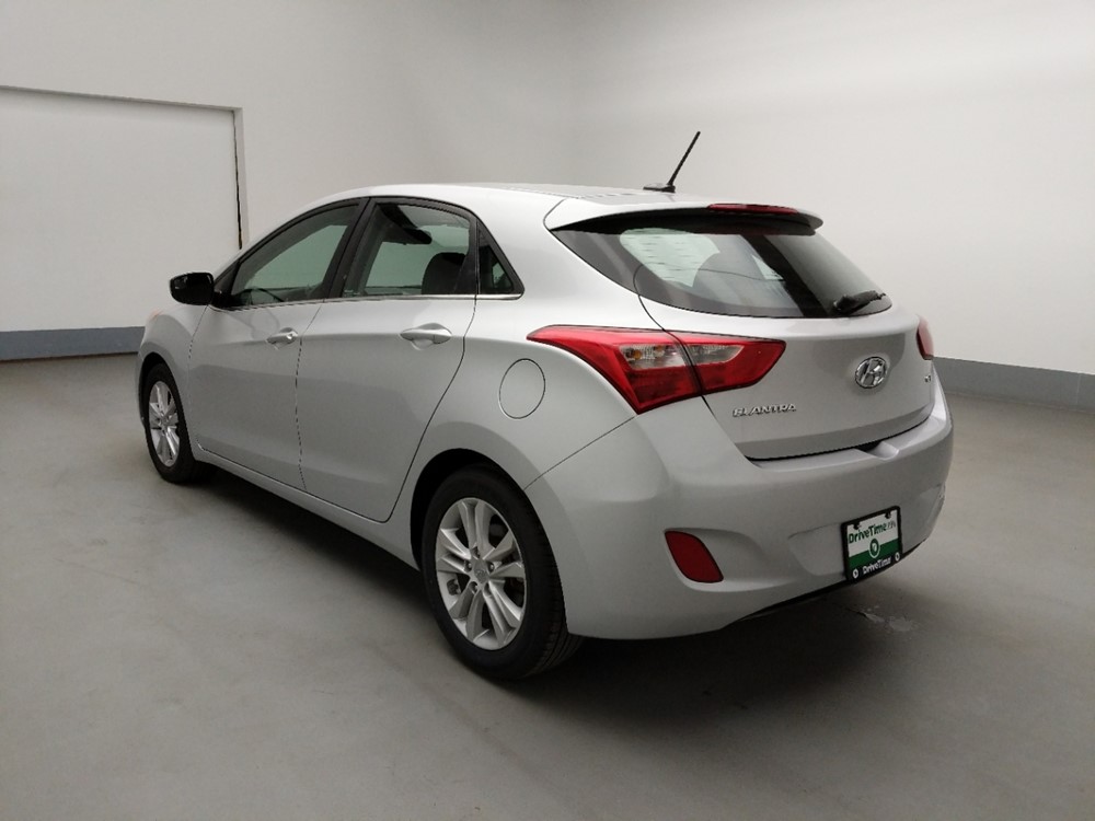 2014 Hyundai Elantra - Driver Rear Bumper