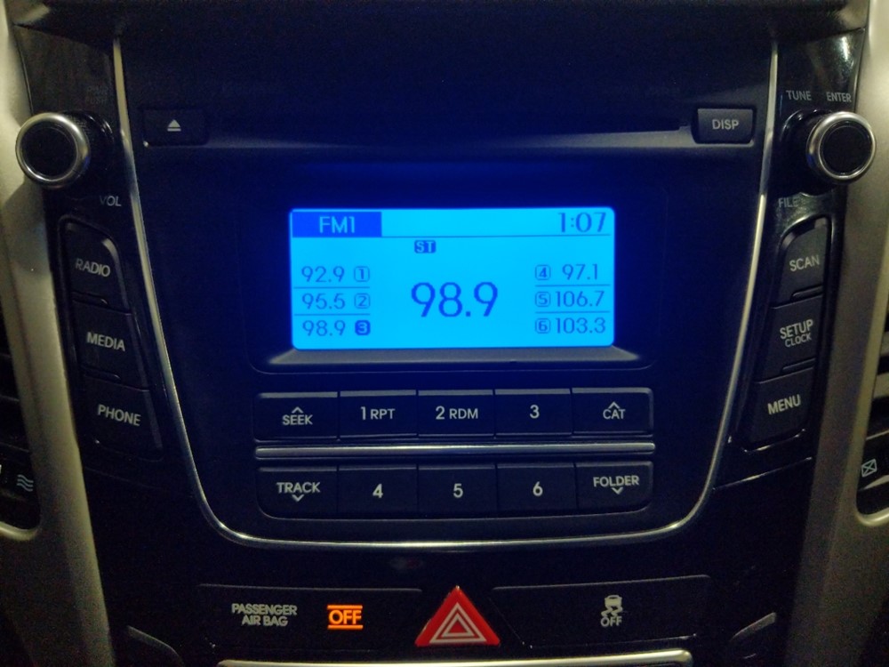 2014 Hyundai Elantra - Stereo Package