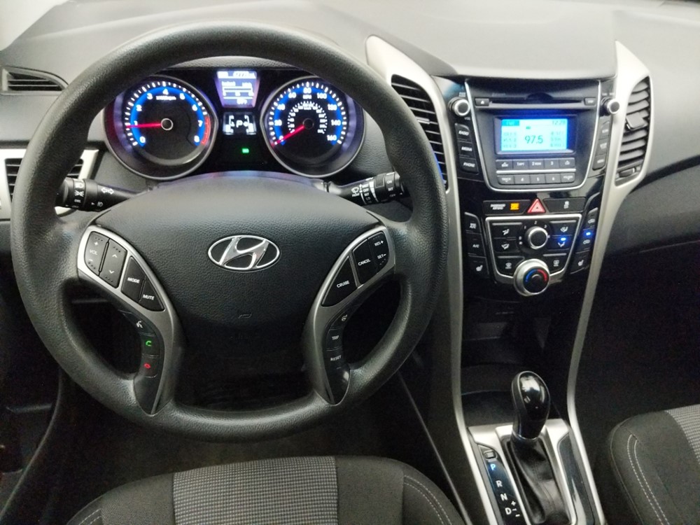 2014 Hyundai Elantra - Driver Dash