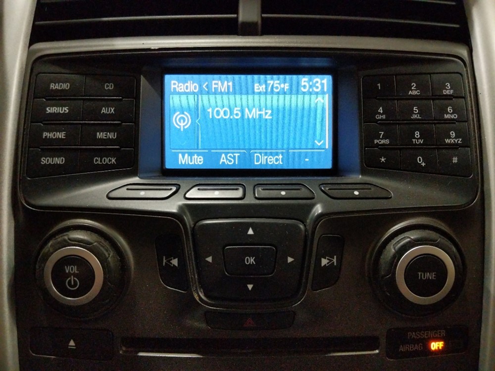 2011 Ford Edge - Stereo Package