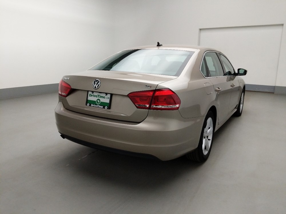 2015 Volkswagen Passat - Passenger Rear Trunk