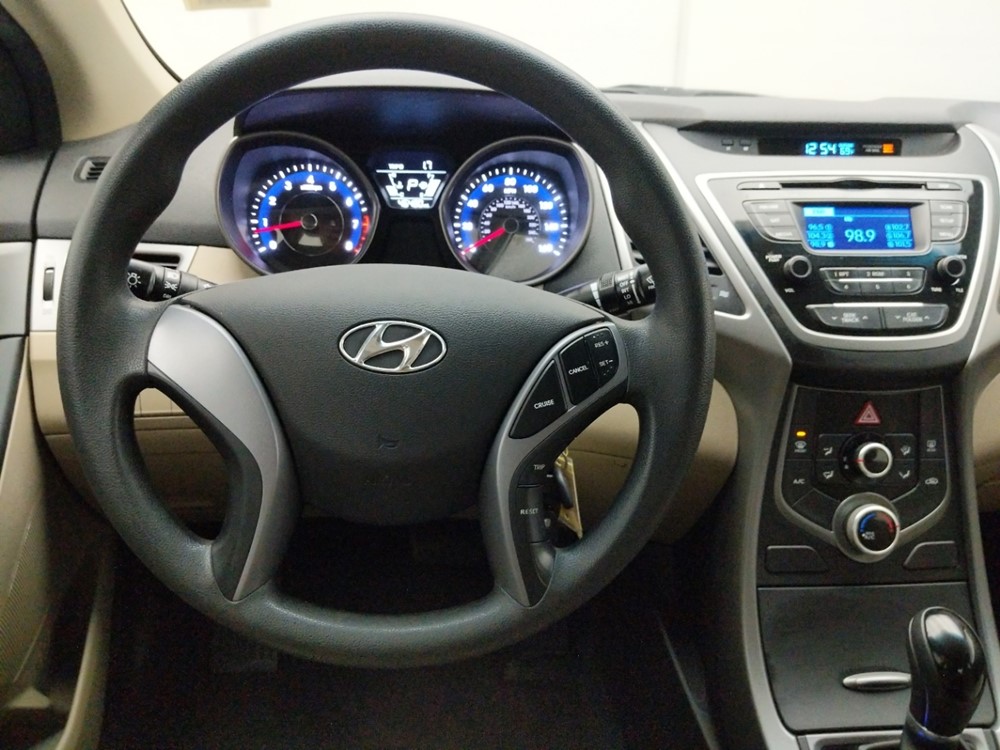 2016 Hyundai Elantra - Driver Dash