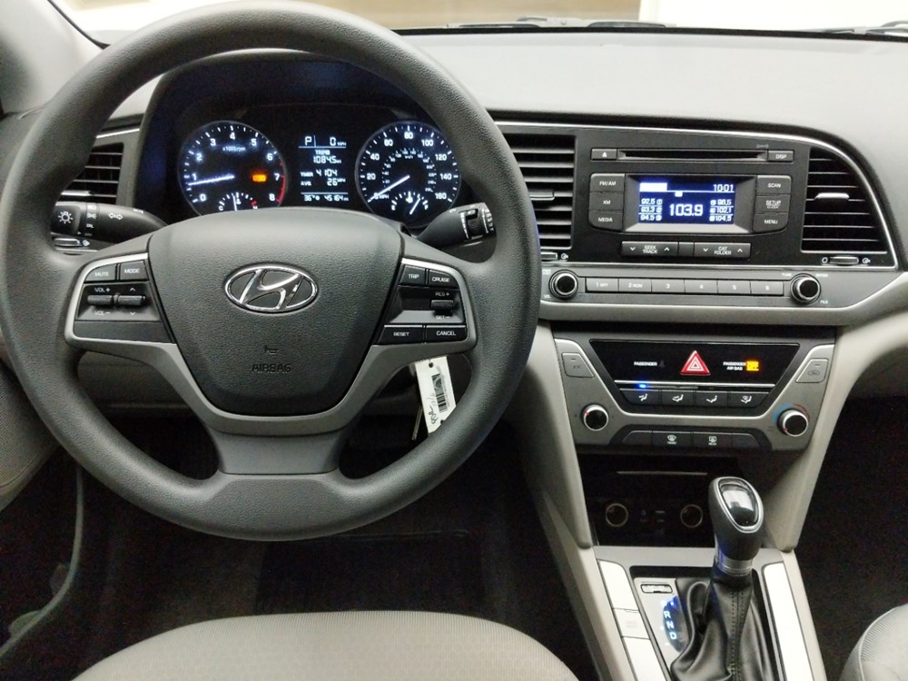2017 Hyundai Elantra - Driver Dash