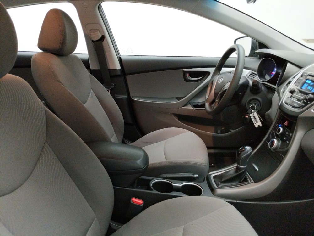 2016 Hyundai Elantra - Passenger Front Seat
