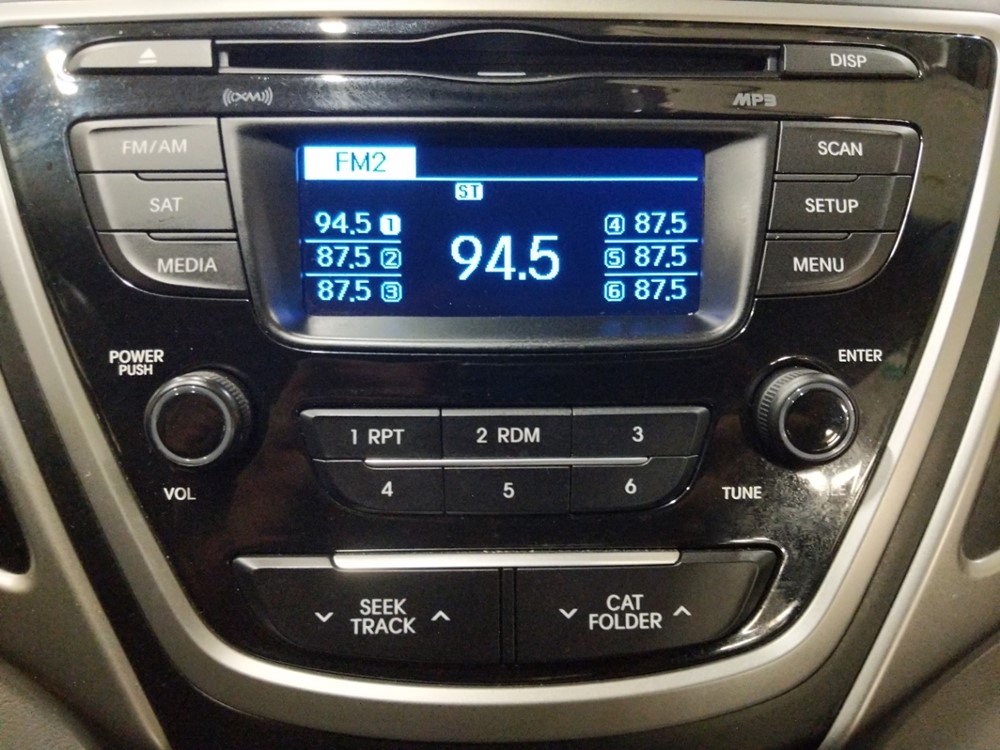 2016 Hyundai Elantra - Stereo Package