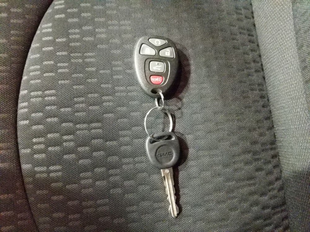 2016 GMC Acadia - Keys