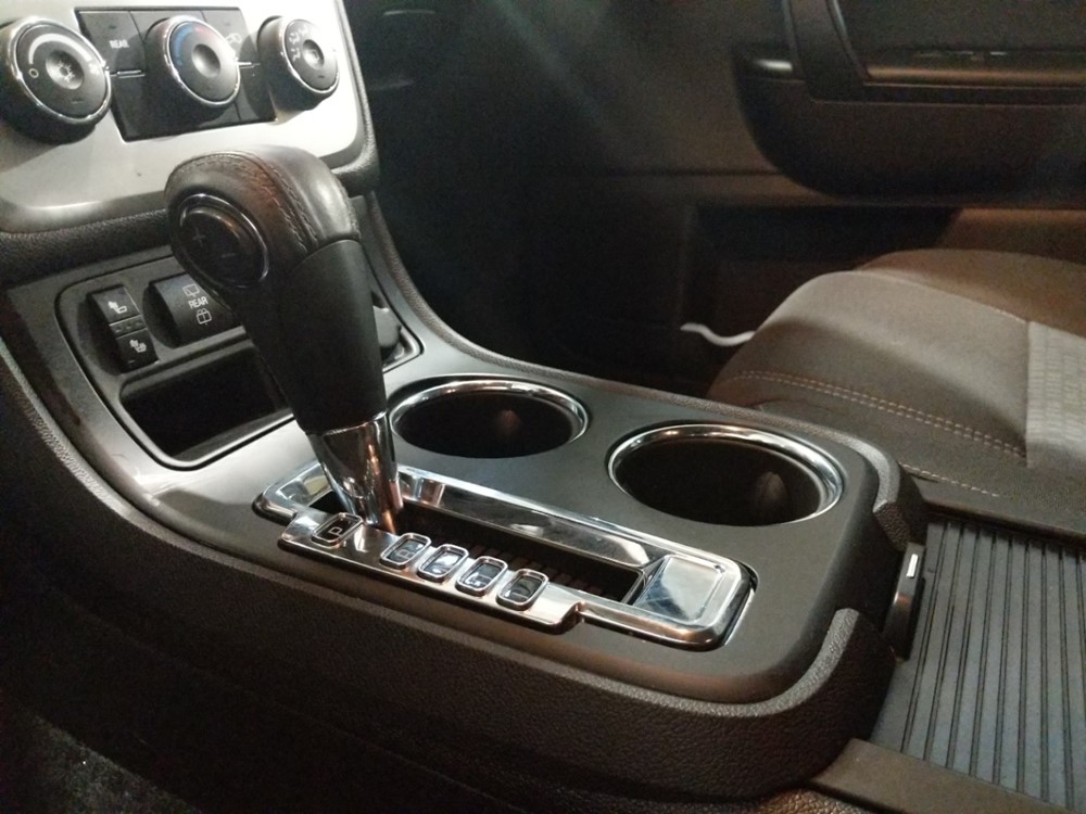 2016 GMC Acadia - Center Console/Cup Holders