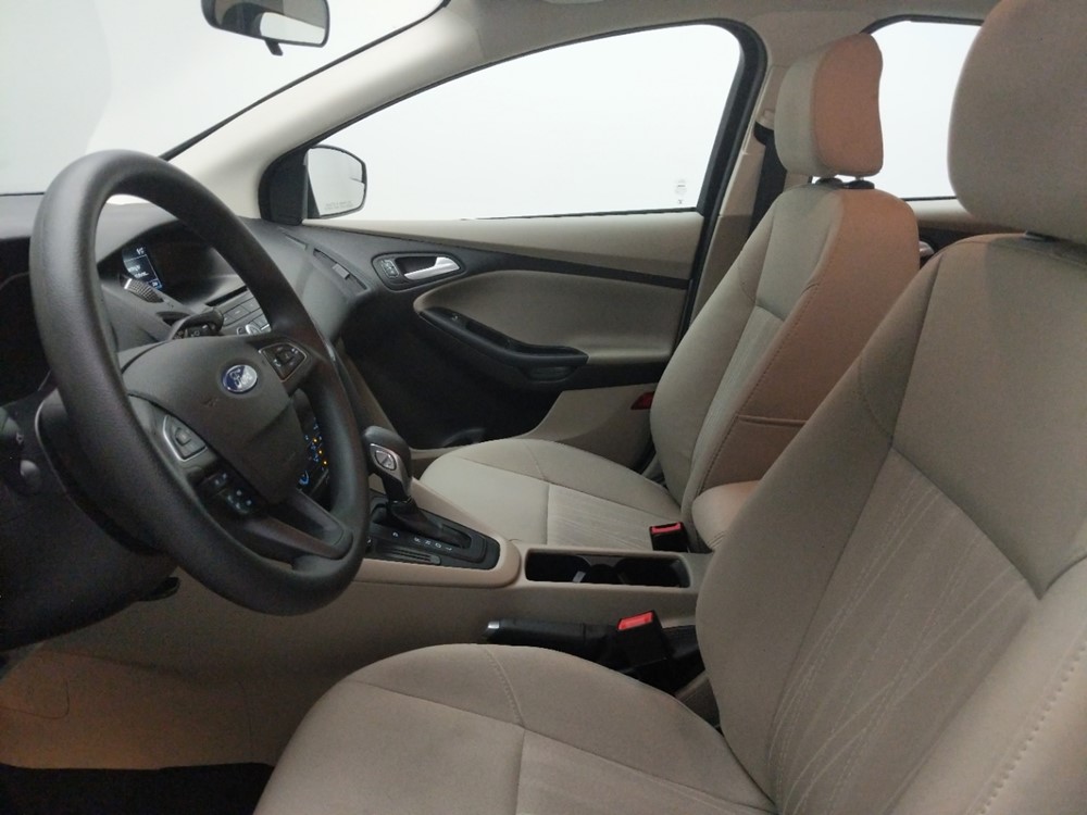 2017 Ford Focus - Driver Front Seat