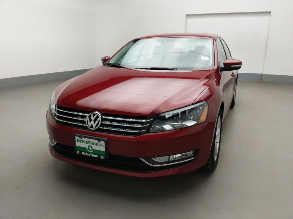 2015 Volkswagen Passat - Driver Front Hood
