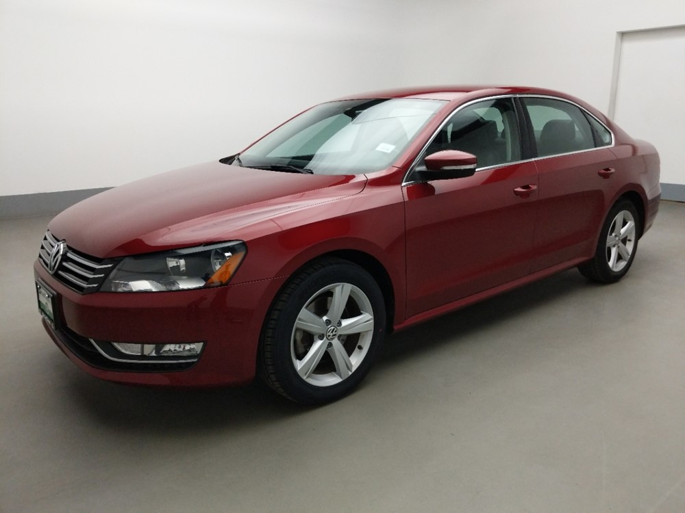 2015 Volkswagen Passat - Driver Front Side