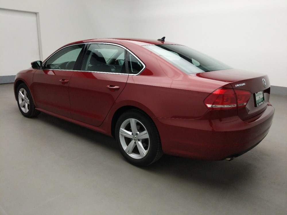 2015 Volkswagen Passat - Driver Rear Side