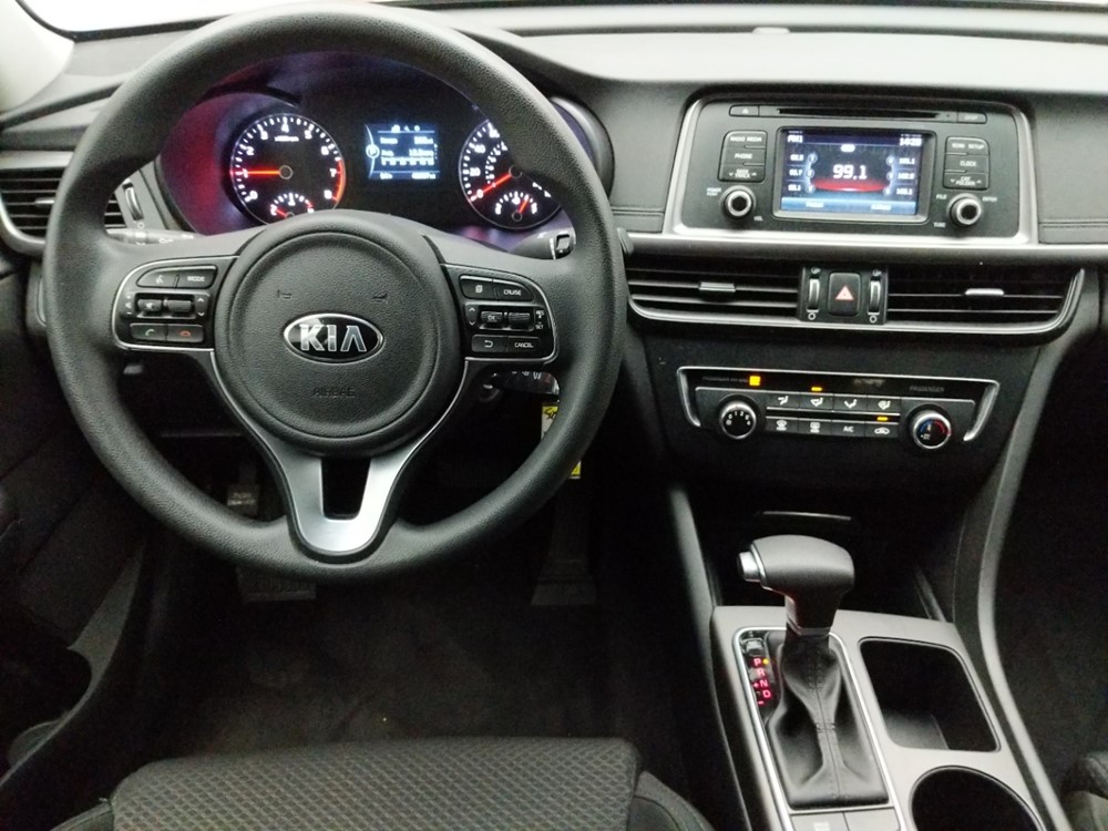 2016 Kia Optima - Driver Dash