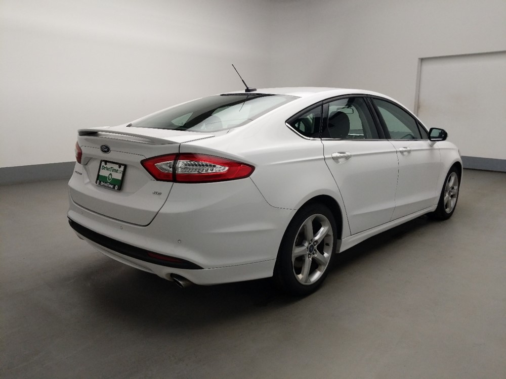 2016 Ford Fusion - Passenger Rear Bumper