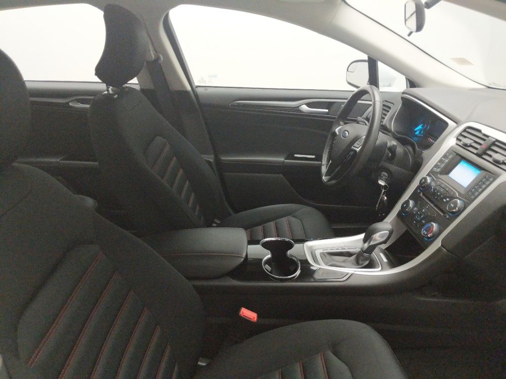 2016 Ford Fusion - Passenger Front Seat