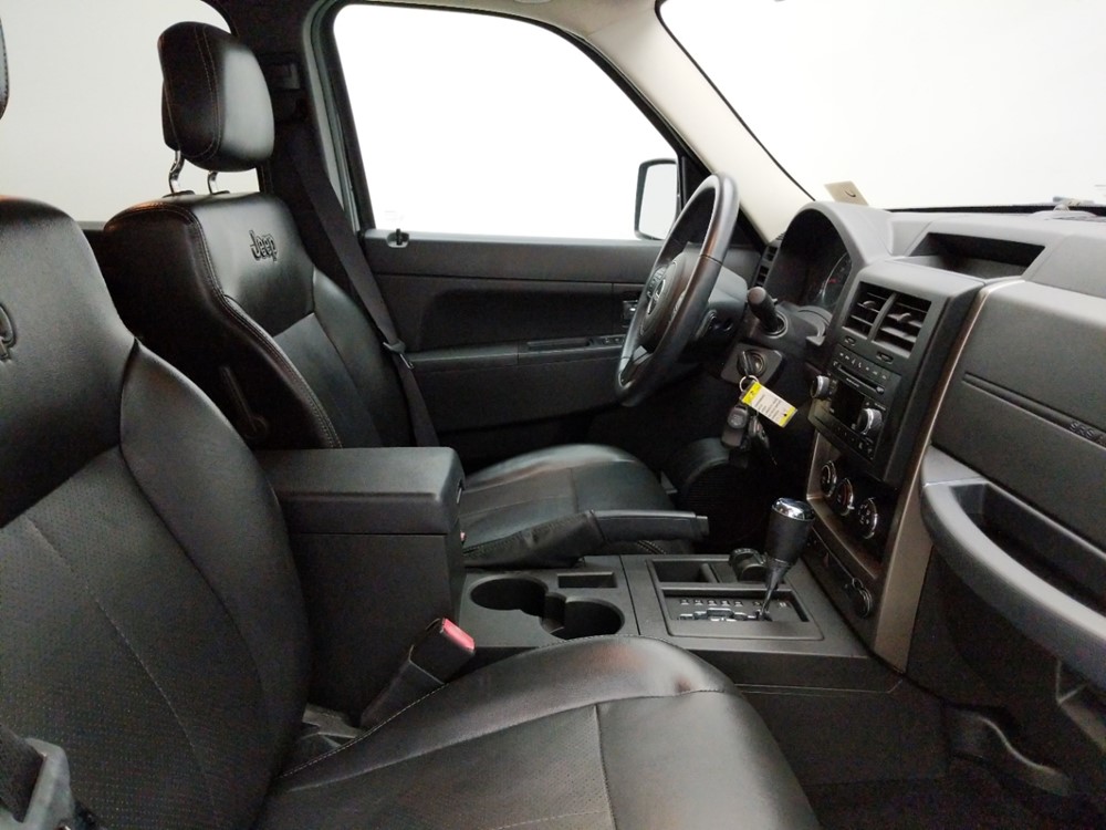 2012 Jeep Liberty - Passenger Front Seat