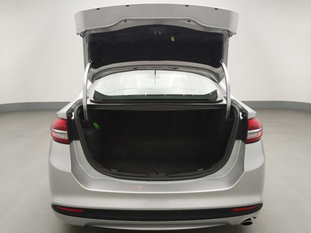 2017 Ford Fusion - Trunk