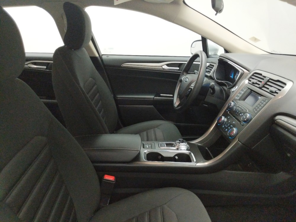 2017 Ford Fusion - Passenger Front Seat
