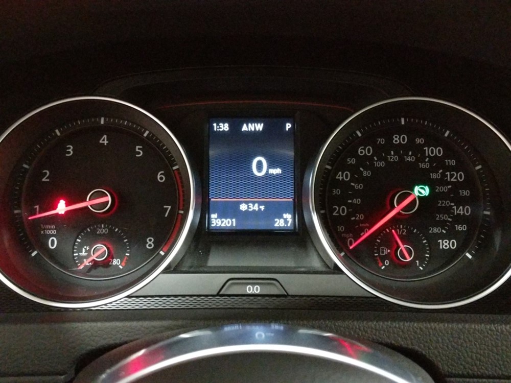 2017 Volkswagen Golf - Odometer Close Up