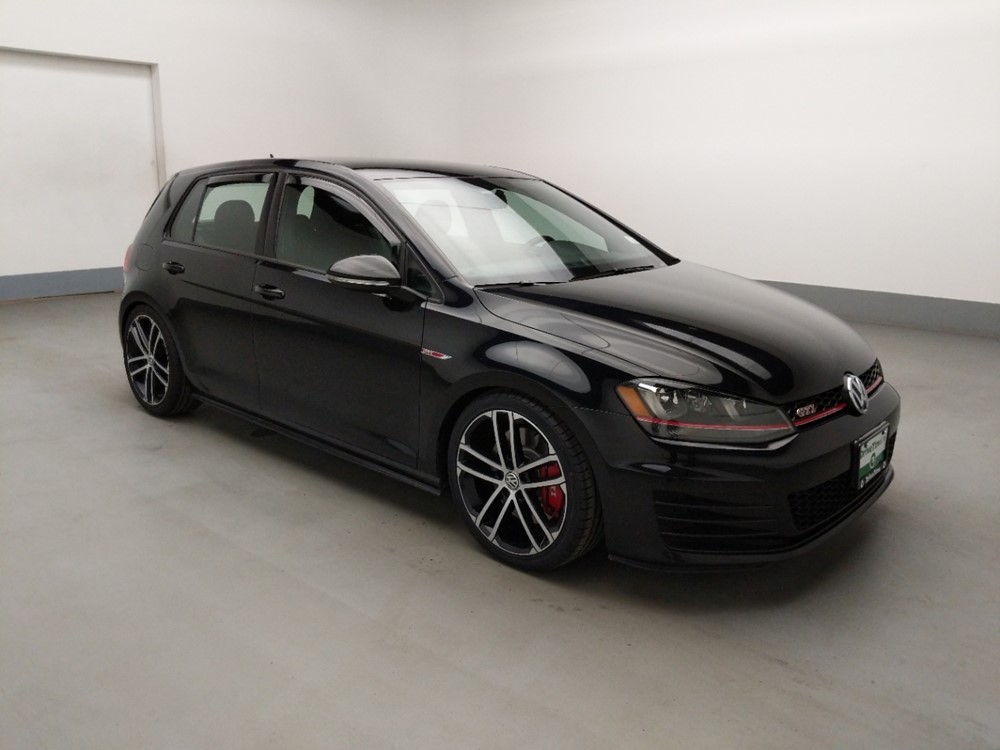 2017 Volkswagen Golf - Passenger Front Bumper