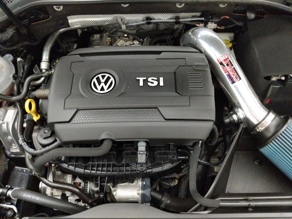 2017 Volkswagen Golf - Engine
