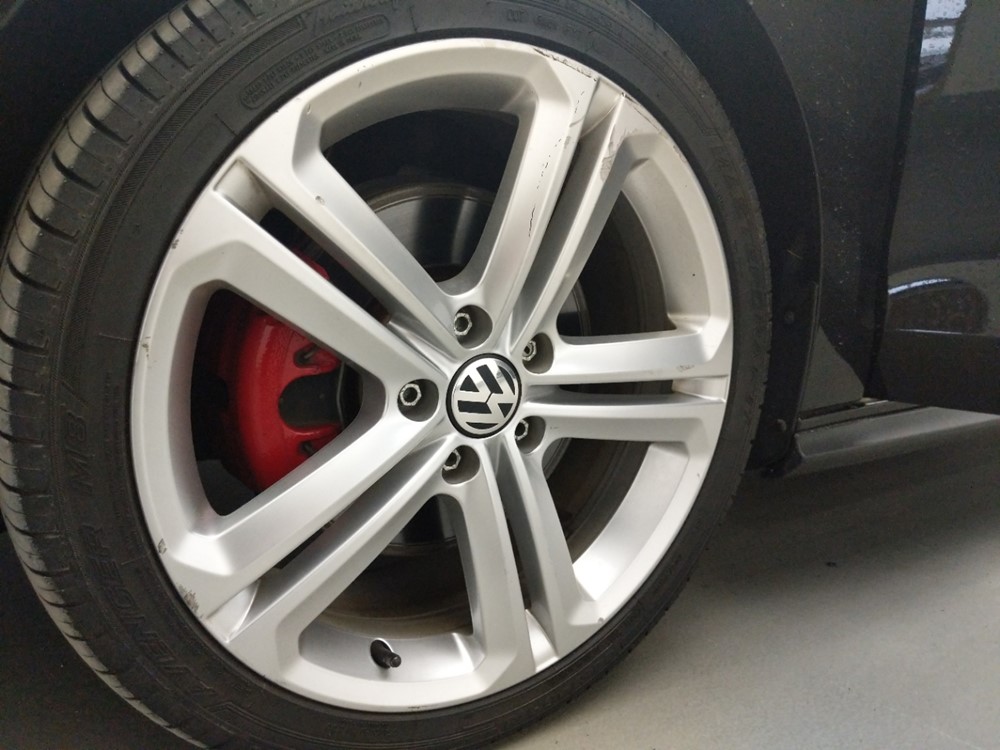 2016 Volkswagen Jetta - Wheel