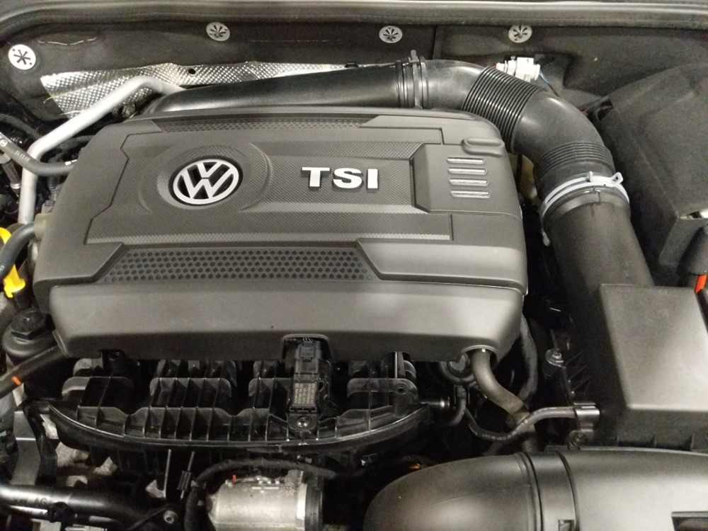 2016 Volkswagen Jetta - Engine