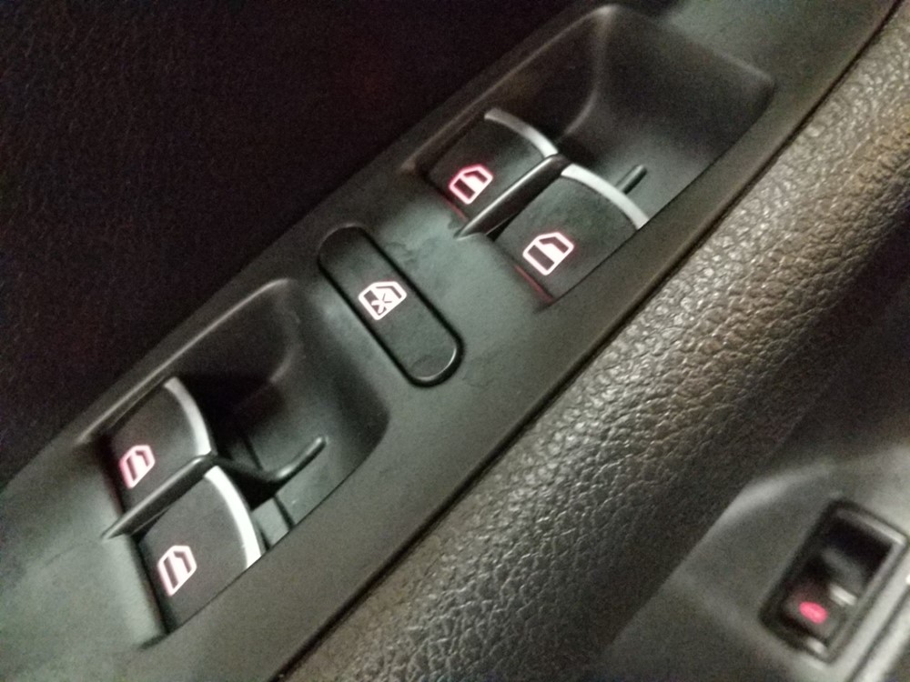 2016 Volkswagen Jetta - Driver Power Windows/Lock Control