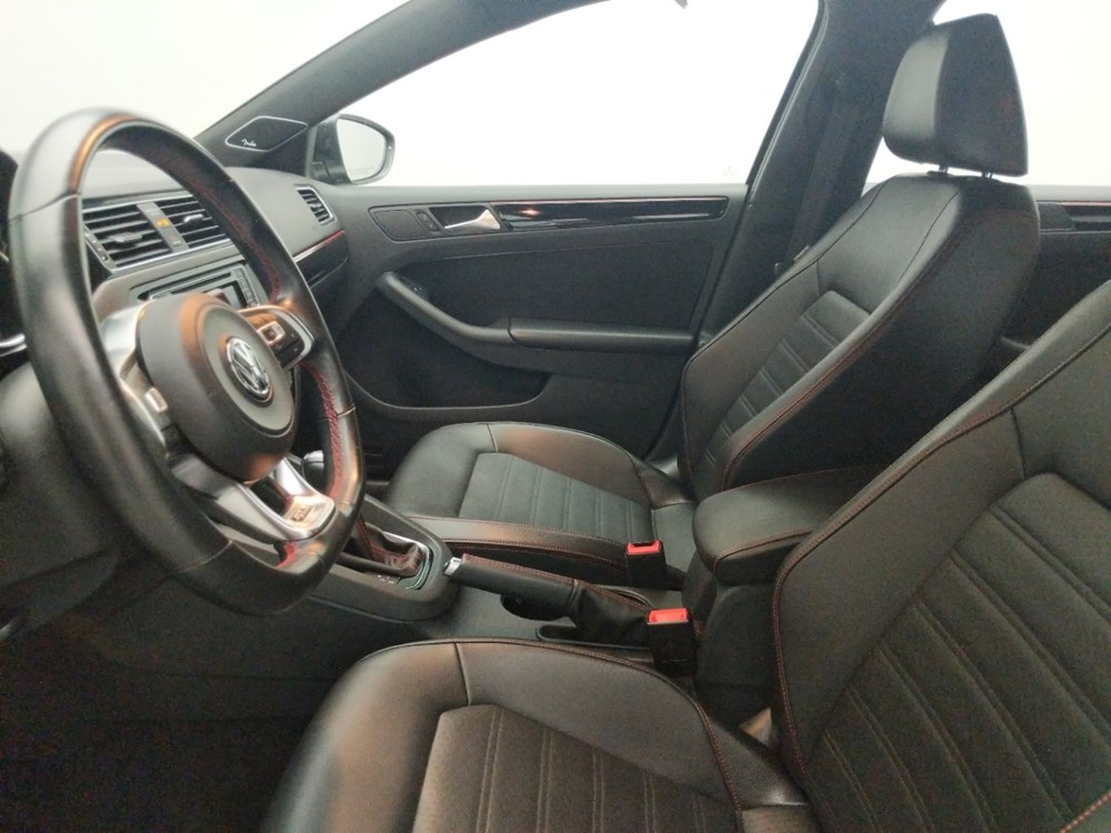 2016 Volkswagen Jetta - Driver Front Seat
