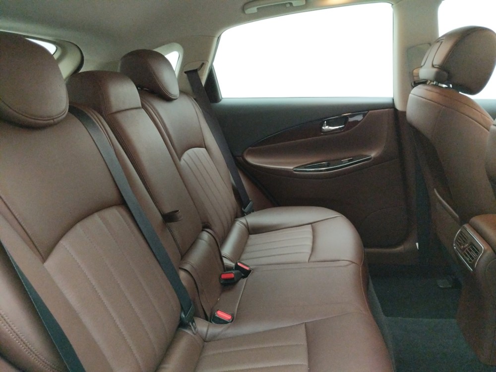 2016 INFINITI QX50 - Passenger Rear Seat