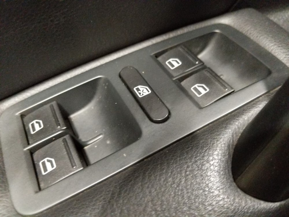 2015 Volkswagen Passat - Driver Power Windows/Lock Control
