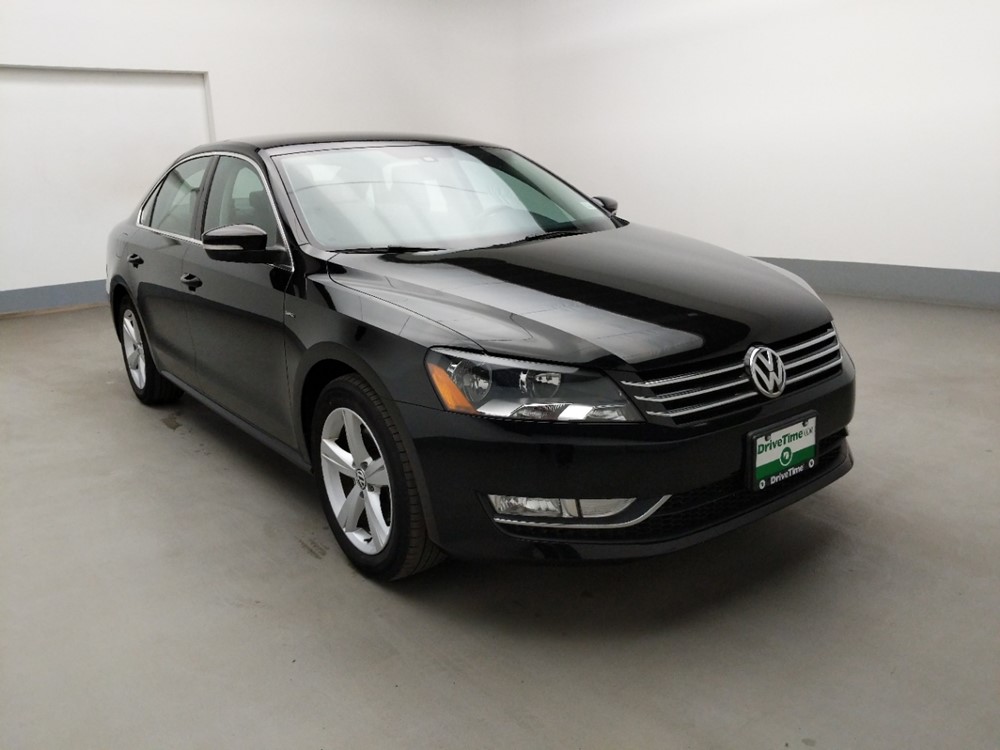 2015 Volkswagen Passat - Passenger Front Bumper