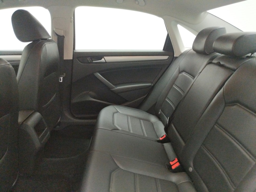 2015 Volkswagen Passat - Driver Rear Seat