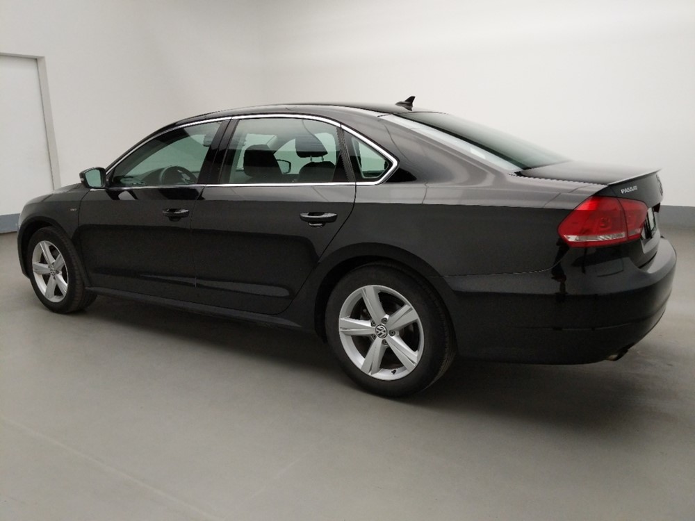 2015 Volkswagen Passat - Driver Rear Side