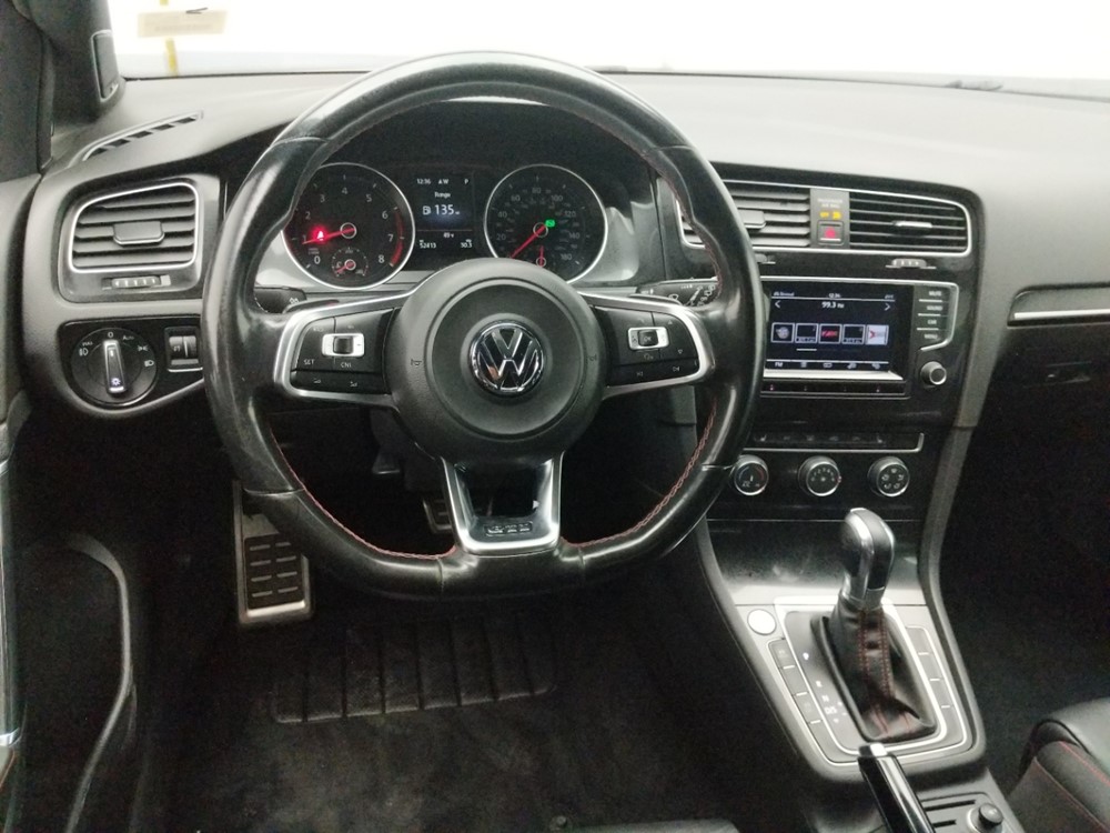 2015 Volkswagen Golf - Driver Dash