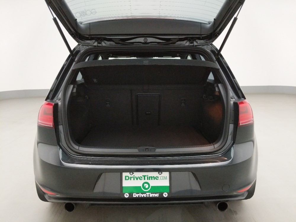 2015 Volkswagen Golf - Trunk