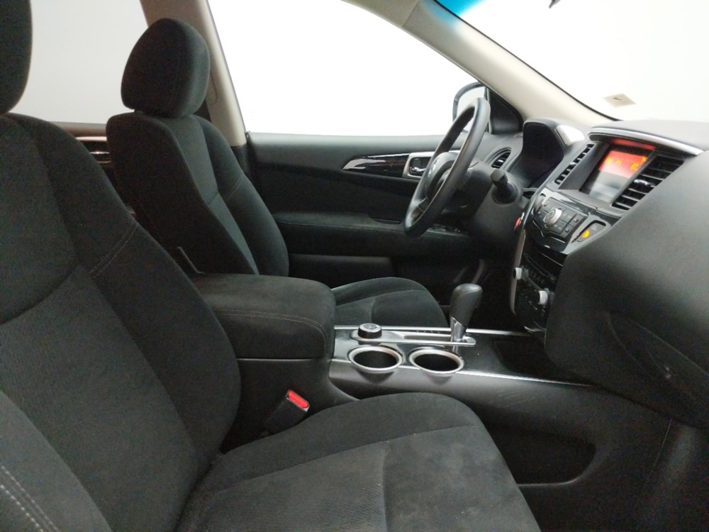 2013 Nissan Pathfinder - Passenger Front Seat