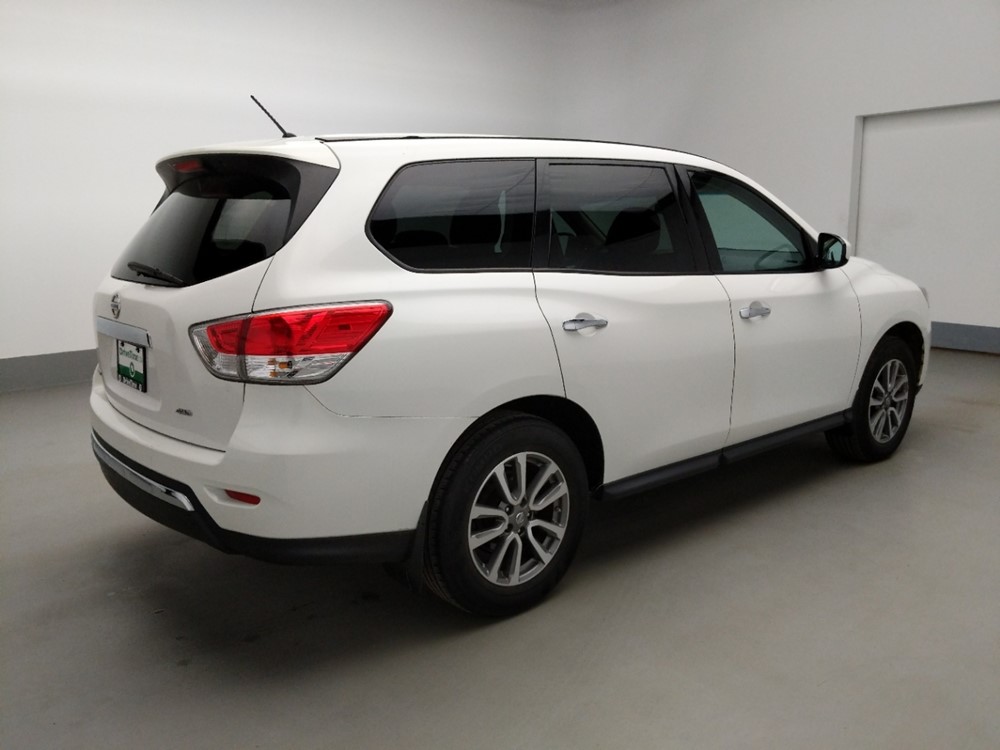 2013 Nissan Pathfinder - Passenger Rear Bumper