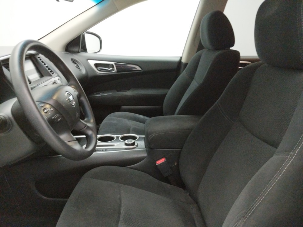 2013 Nissan Pathfinder - Driver Front Seat