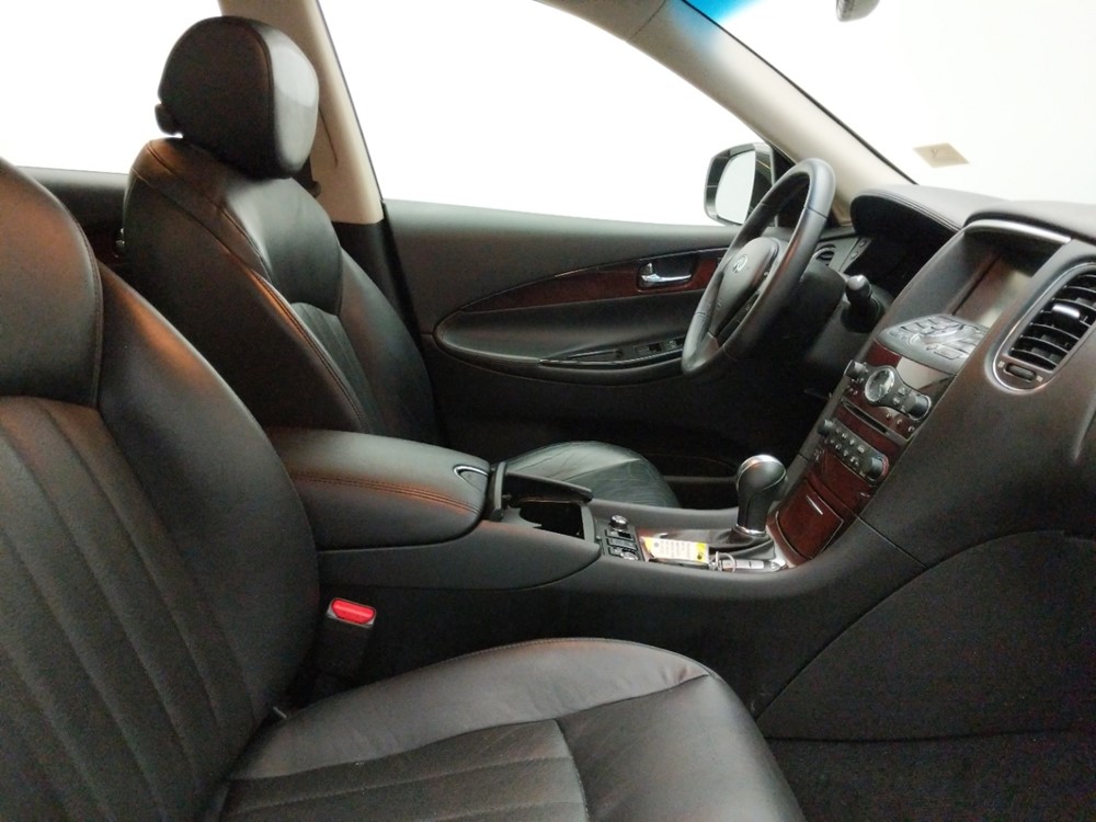 2016 INFINITI QX50 - Passenger Front Seat