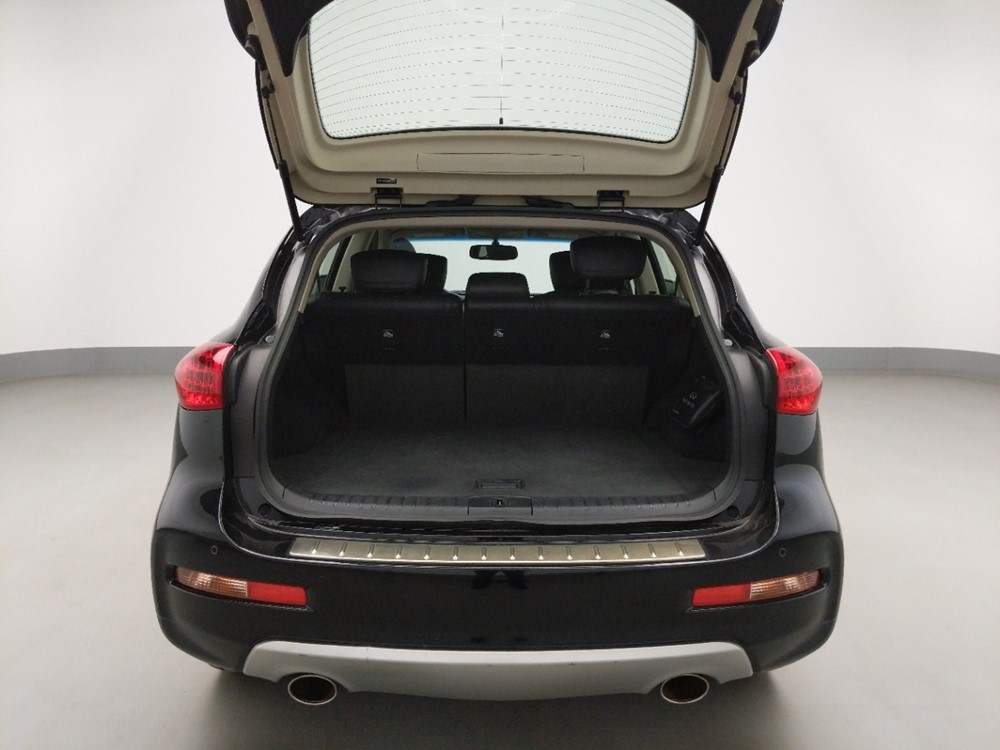 2016 INFINITI QX50 - Trunk