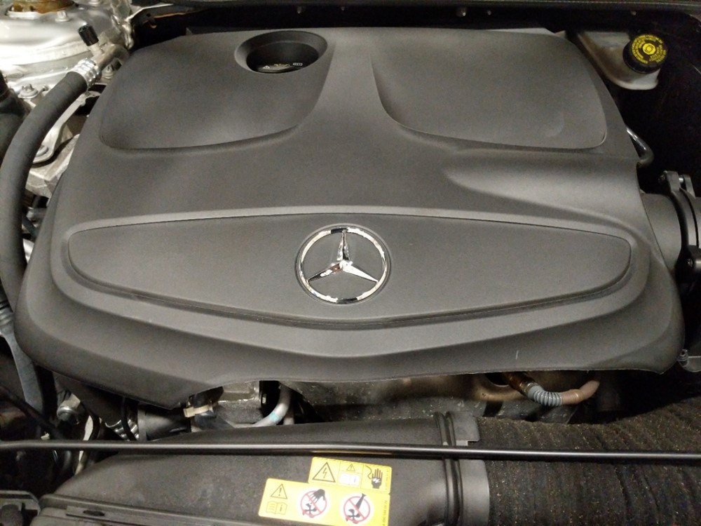 2015 Mercedes-Benz CLA250 - Engine