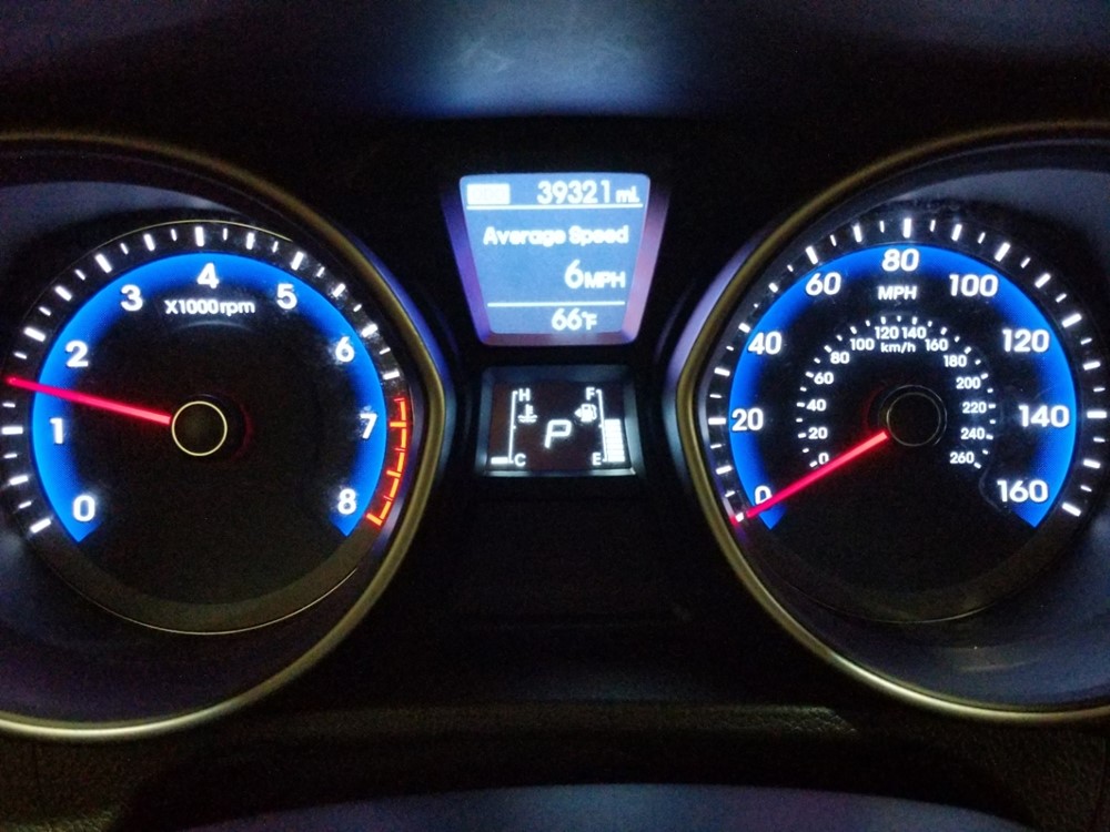 2016 Hyundai Elantra - Odometer Close Up
