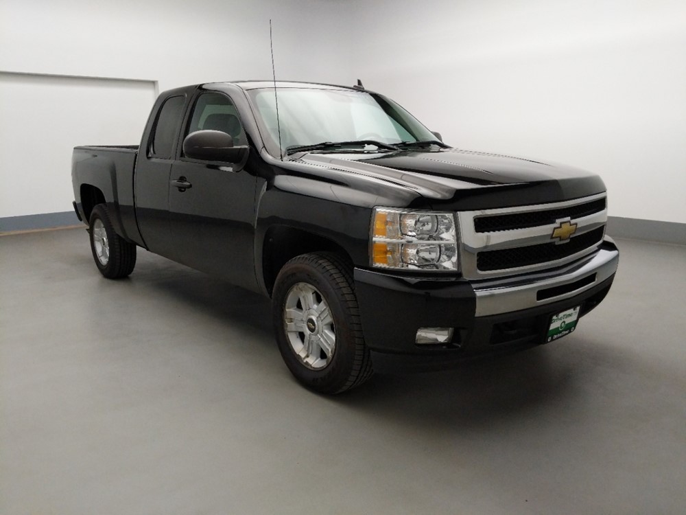 2011 Chevrolet Silverado 1500 - Passenger Front Hood