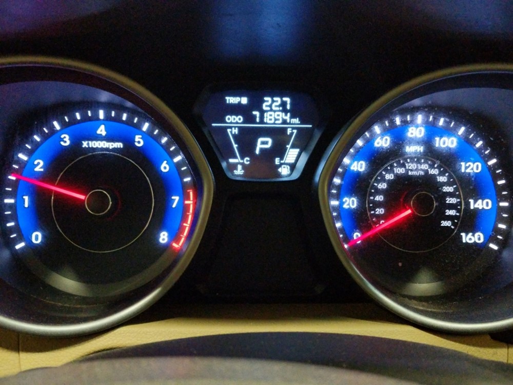 2013 Hyundai Elantra - Odometer Close Up