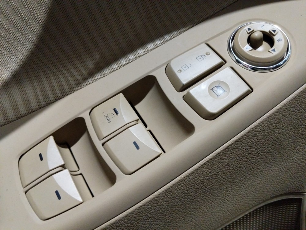 2013 Hyundai Elantra - Driver Power Windows/Lock Control