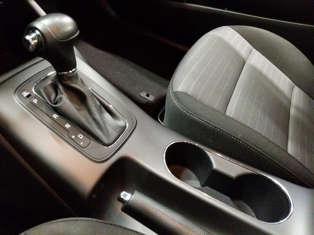 2015 Kia Forte - Center Console/Cup Holders