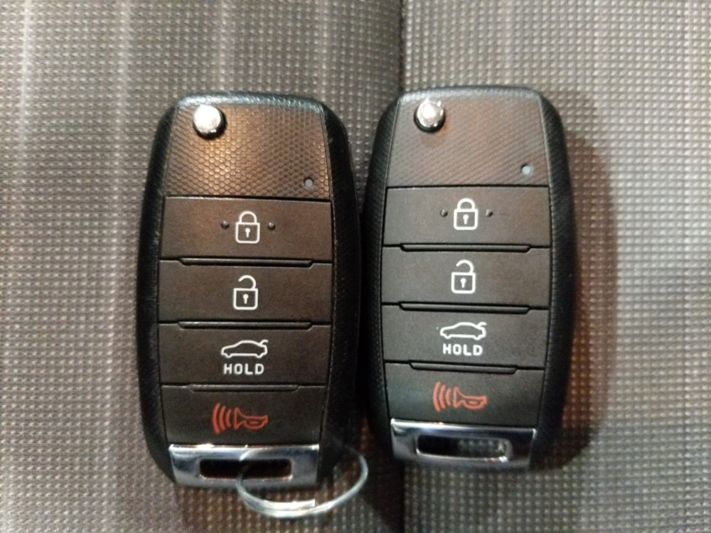 2015 Kia Forte - Keys