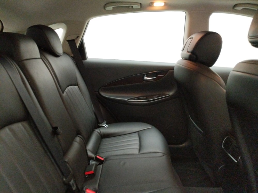 2016 INFINITI QX50 - Passenger Rear Seat