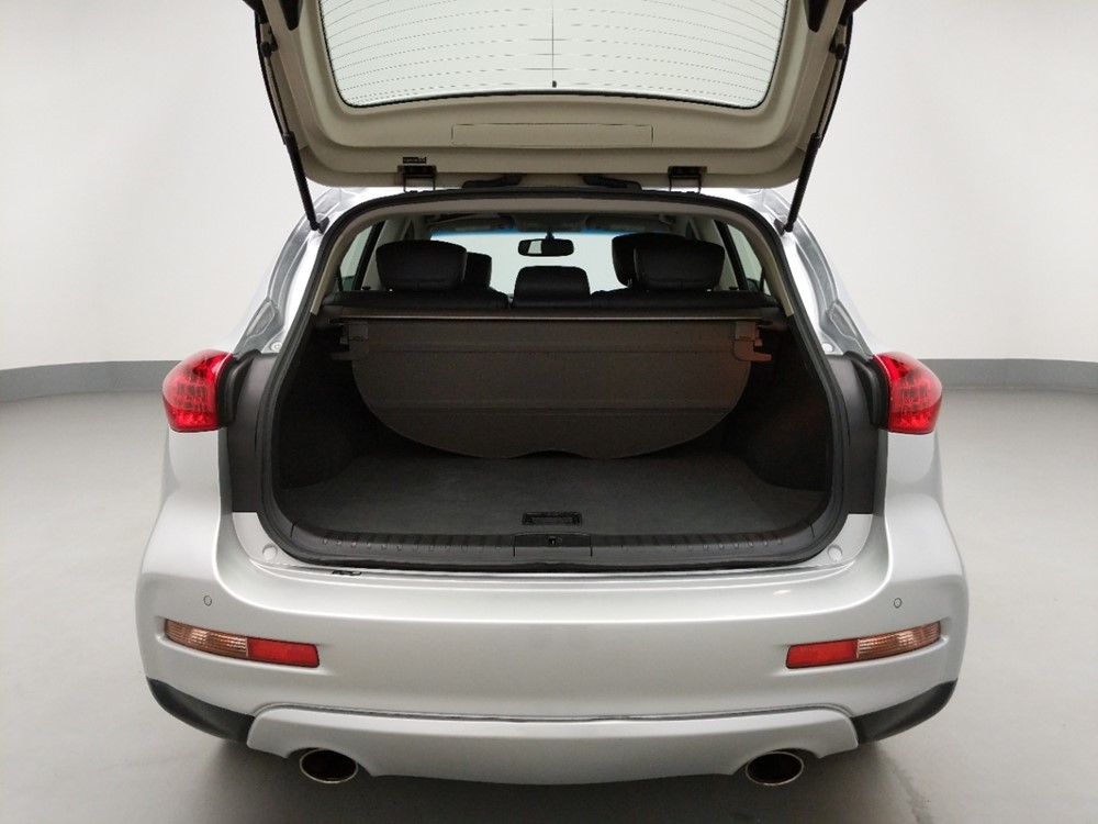 2016 INFINITI QX50 - Trunk